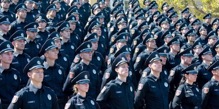 Символично: новые патрульные выйдут на улицы Николаева в день Святого Николая