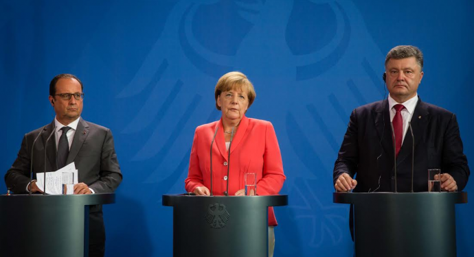 Заявление Президента Украины по итогам переговоров с Федеральным канцлером Германии Ангелой Меркель и Президентом Франции Франсуа Олландом