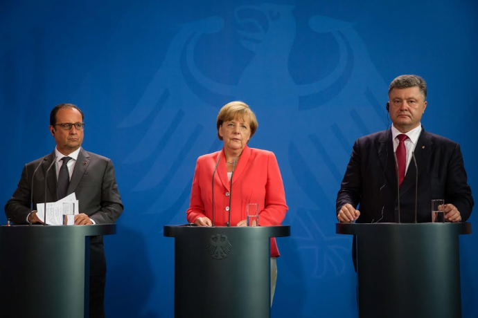 Заявление Президента Украины по итогам переговоров с Федеральным канцлером Германии Ангелой Меркель и Президентом Франции Франсуа Олландом 1