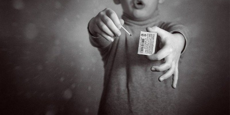 Как не прячь от ребенка спички, а он их найдет: из-за детских шалостей в Братском районе сгорели сено и солома