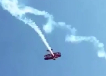 На авиашоу в Австрии упал самолет
