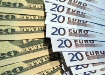 Россия отказалась участвовать в реструктуризации долга Украины