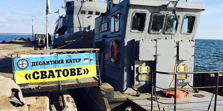 Николаевский завод имени 61 коммунара за 3 миллиона гривен отремонтирует десантный катер для очаковских морских котиков