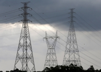 Украина приостановила импорт российской электроэнергии