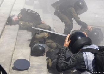 МИД Германии и Госдеп США требуют расследовать беспорядки под ВР