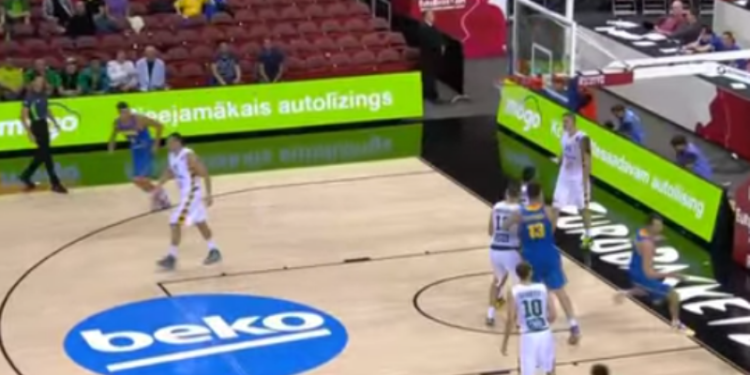 В стартовом матче Евробаскета-2015 Украина едва не сотворила сенсацию, минимально уступив Литве