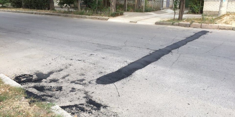 В Николаеве новая забава – сделай себе “лежачего полицейского”