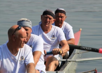 Ректор ЧГУ им.П.Могилы добыл «серебро» на соревнованиях ветеранов по академической гребле