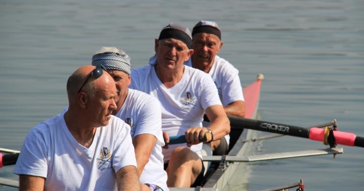 Ректор ЧГУ им.П.Могилы добыл «серебро» на соревнованиях ветеранов по академической гребле