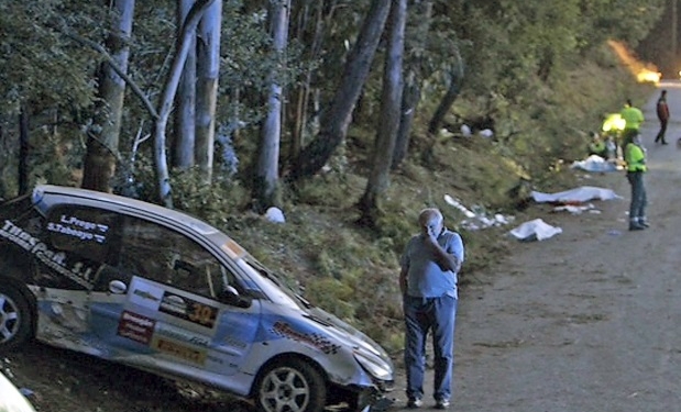 В Испании на ралли автомобиль врезался в зрителей. Погибли 6 человек