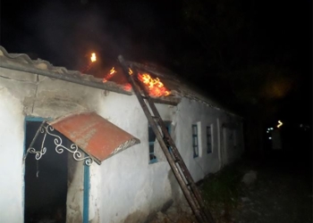 В Снигиревском районе сгорел жилой дом: пожар поздно заметили, потому что дом на отшибе