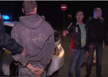 В Киеве полиция спасла насильника от самосуда