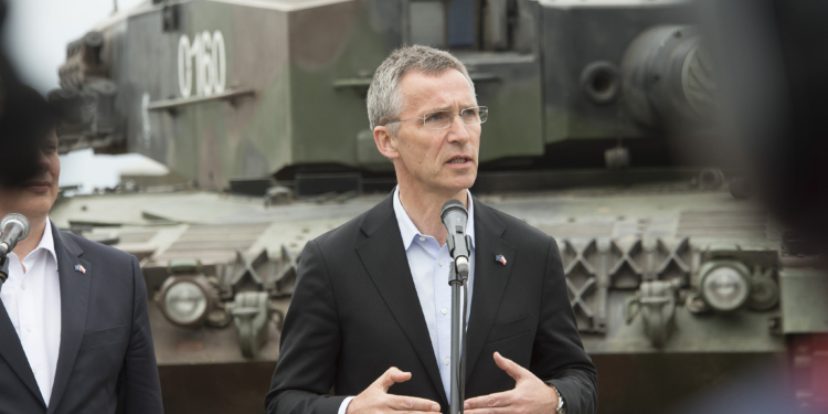 В Украину едет генсек НАТО