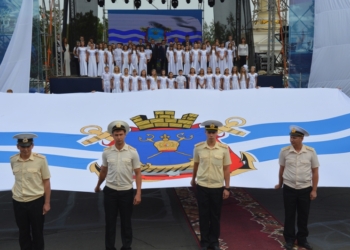 Николаев концертом на площади Соборной начал празднование своего 226-летия