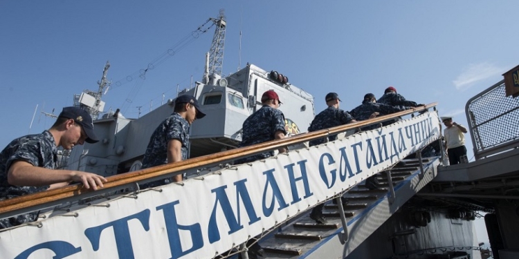 Американские моряки о команде “Сагайдачного”: Поработать бы с ними в океане!