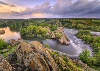 «Википедия» определила 10 лучших фото украинских пейзажей. Три из них показывают красоты Николаевщины