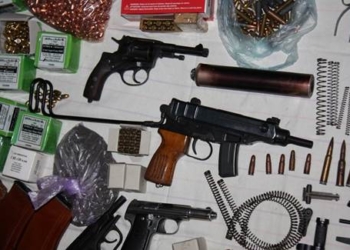 Трем николаевцам, которые занимались продажей оружия, избраны меры пресечения