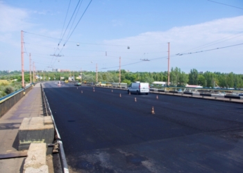 Покрытие ортотропной плиты на Ингульском мосту в Николаеве восстановлено современной смесью MULTIMAC