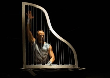 В Николаевском украинском муздраме экспериментируют: моно-спектакль «Легенда» зритель уже увидел, но его ждет еще одна премьера