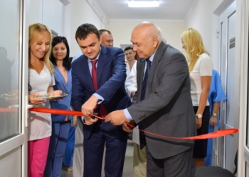 В Николаевской областной больнице открыли обновленный Центр реанимации и интенсивной терапии