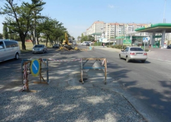 В ГКП “Николаевводоканал” объяснили, почему на 2-м Бульварном переулке просел грунт