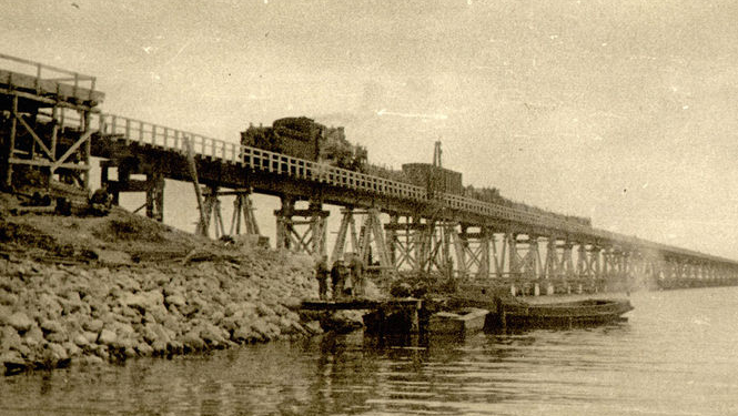 История Керченского моста. Его строили Сталин и Гитлер, но все заканчивалось одинаково