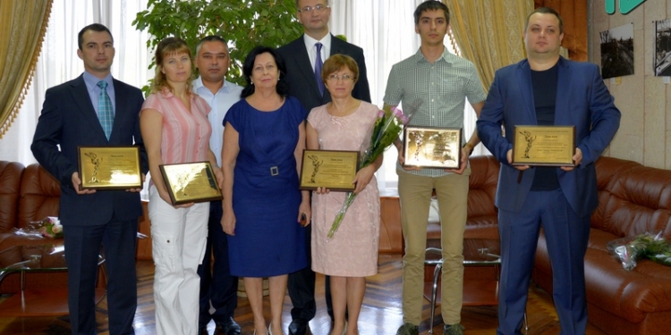 В Николаевской ОГА наградили добросовестных плательщиков налогов прошлого года