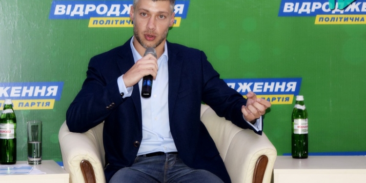 «Мэр – это не перерезание ленточек, песни на сценах и пляски во дворах»: «Відродження» выставило кандидатом в мэры Николаева Виталия Воронова