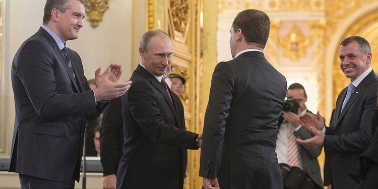 Оккупационные власти Крыма заявили претензии на Одесское месторождение и продолжают национализировать собственность Коломойского