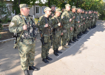 Спецбатальон милиции «Николаев» провел ротацию бойцов: очередная группа отправилась на Луганщину