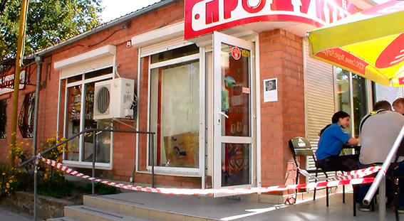 В Николаеве задержали двух мужчин, которые ограбили магазин