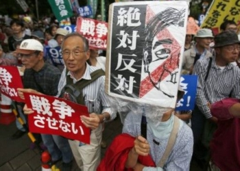 Впервые за 70 лет. Японский парламент разрешил армии воевать за границей