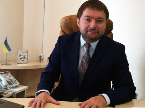 Руководителю-взяточнику из Госслужбы занятости назначили залог – 1,8 млн.грн.