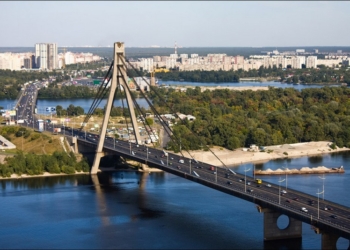В Киеве переименуют Московскую площадь и Московский мост