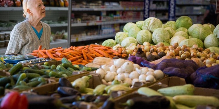 В России определили список продуктов, которые будут выдаваться по карточкам для малоимущих