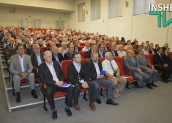 Мэр Николаева Гранатуров вместе с губернатором Мериковым поздравили работников «Зори»-«Машпроект» с Днём машиностроителя