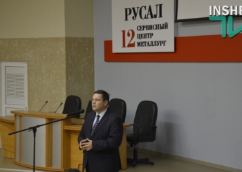 Ремонт плавбассейна спорткомплекса «Зоря» должны завершить до конца года – Картошкин