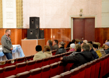 «При децентрализации власти на местах будет оставаться 60-80% средств», – Вадатурский