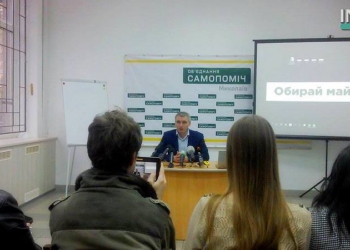 Сенкевич заявил, что опередил Гранатурова на 407 голосов и выходит во второй тур мэрских выборов
