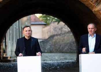 Президенты Польши и Словакии выступили против «Северного потока-2»