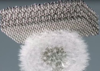 Компания Boeing представила новый, “самый легкий в мире” металл, который на 99,9% состоит из воздуха