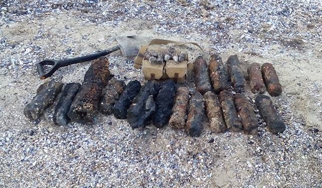 Ржавые, но опасные: николаевские спасатели обезвредили 26 взрывоопасных предметов времен Великой Отечественной войны