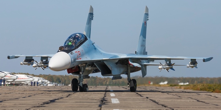 Боевые самолеты России и США вступили в контакт в небе над Сирией