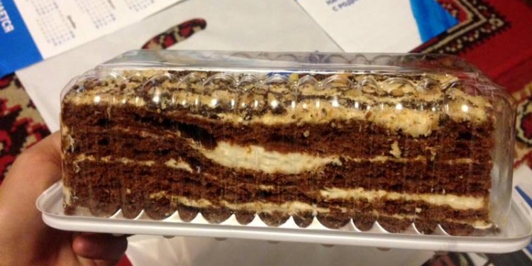 «Это не я»: о пироженках от «Нашего Края» для николаевских учителей Юрий Гранатуров ничего не знает