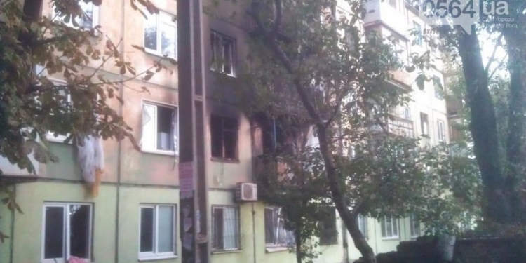 Ночью в Кривом Роге прогремел взрыв в жилом доме, есть пострадавшие