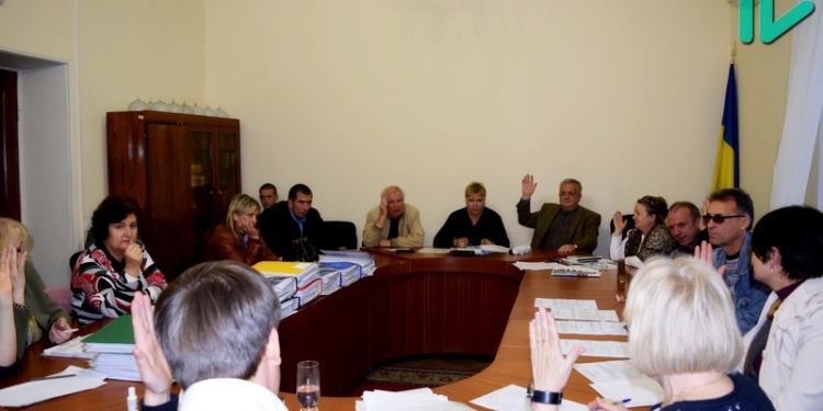 Николаевский горизбирком утвердил тексты избирательных бюллетеней на выборах депутатов Николаевского горсовета и Николаевского городского головы