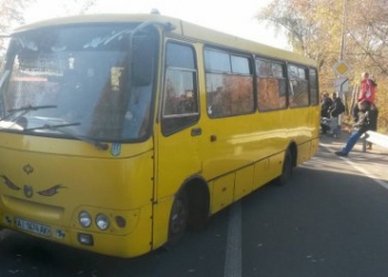 Автомайдан приехал к дому Порошенко