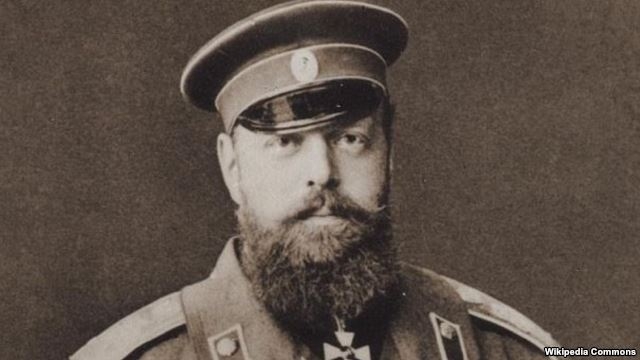 Российские власти эксгумируют останки императора Александра III