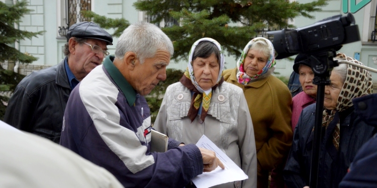 Обманутые вкладчики КС «Флагман» вышли на пикет против бездействия прокуратуры Николаевщины