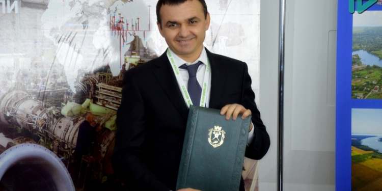 Вадим Мериков на инвестфоруме: «Мы помогаем и поддерживаем, а не требуем и вымогаем»!